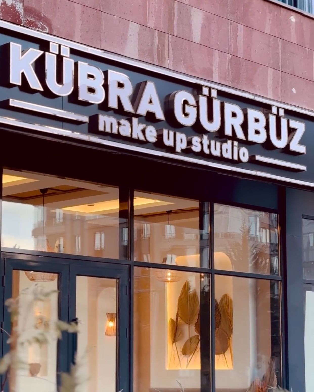 Kübra Gürbüz Make Up Studio kır düğünü mekanı — Merkez