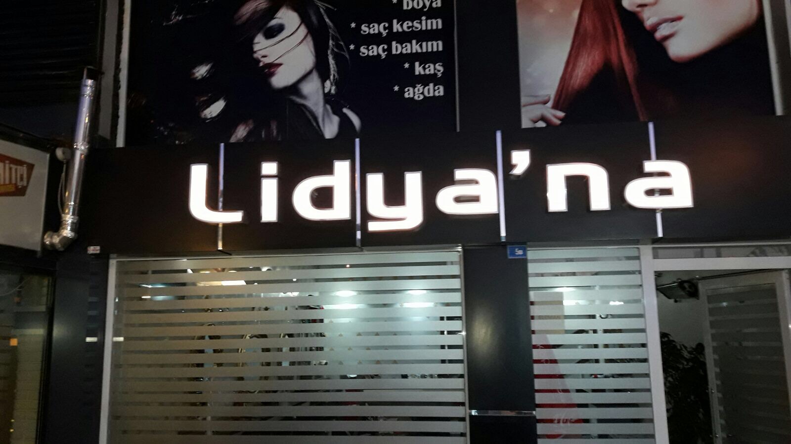 Lidya'na bayan kuaförü