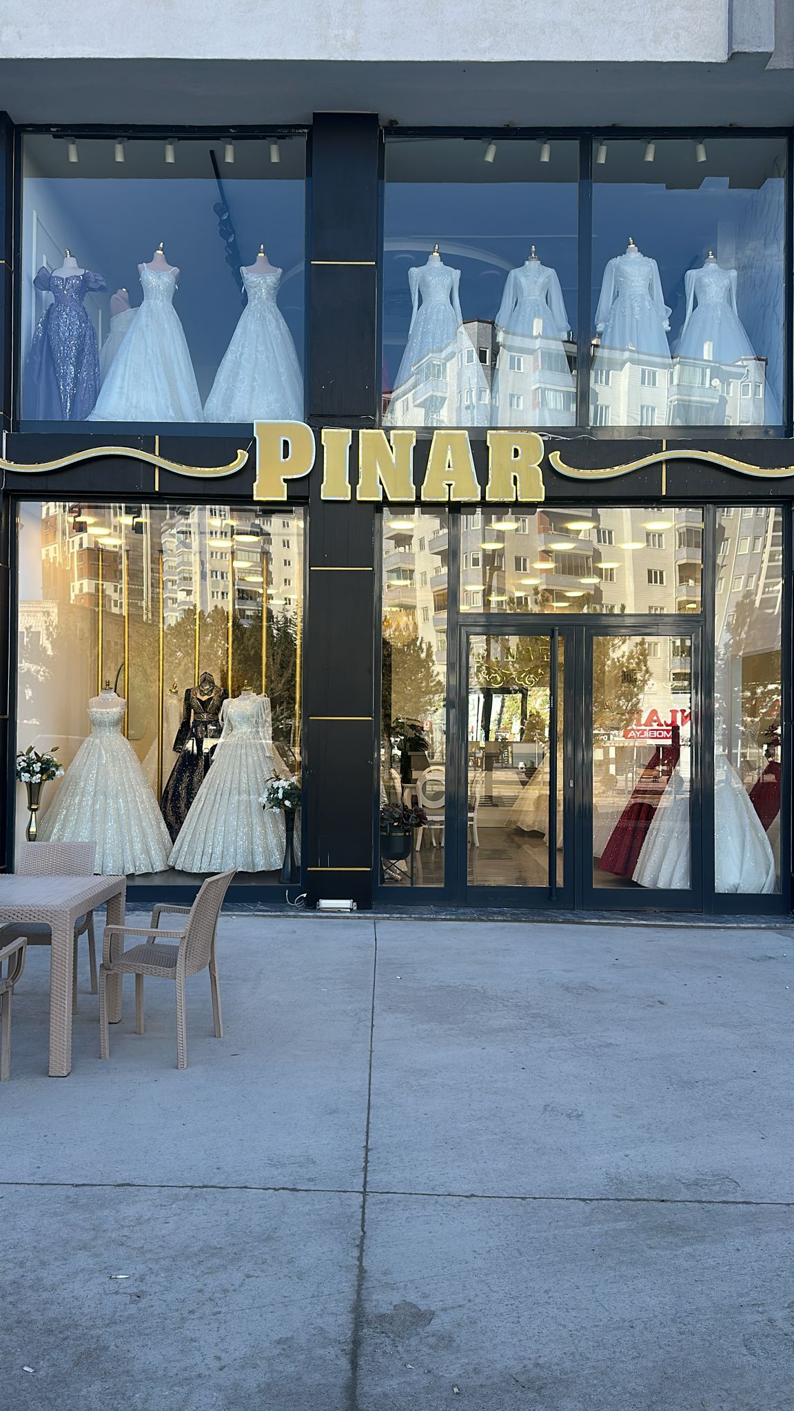 Pınar Moda Gelinlik Ve Kına kır düğünü mekanı — Merkez