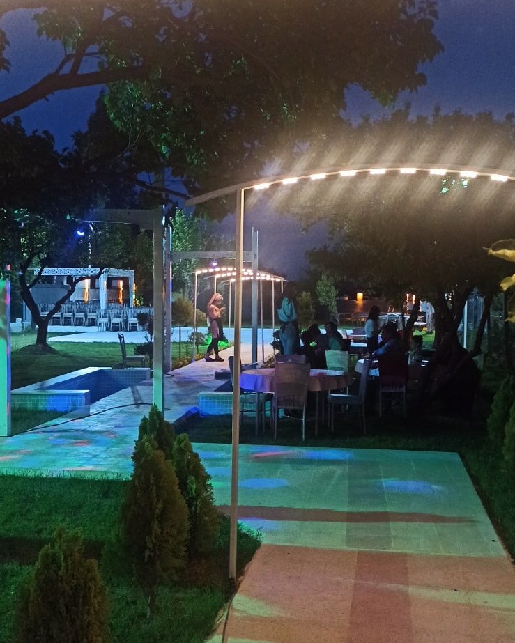 Serenat Kır Bahçesi Düğün & Kahvaltı Salonu kır düğünü mekanı — Merkez